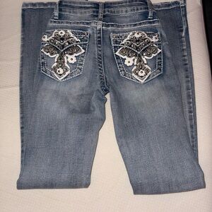 Stylish Blue Embellished Women's Jeans